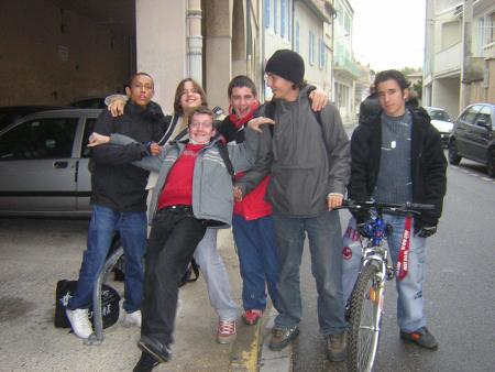 lé potes du collége   ke dé oufs
